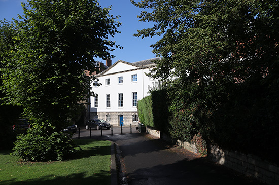 Description Image