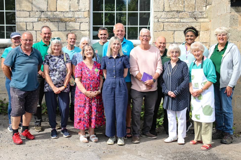 Judges and villagers in Kingswood